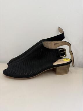 NWT Restricted Black Perforated Slingback Heels Size 9
